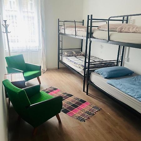 East Point Hostel Budapest Eksteriør bilde