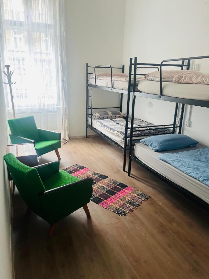 East Point Hostel Budapest Eksteriør bilde
